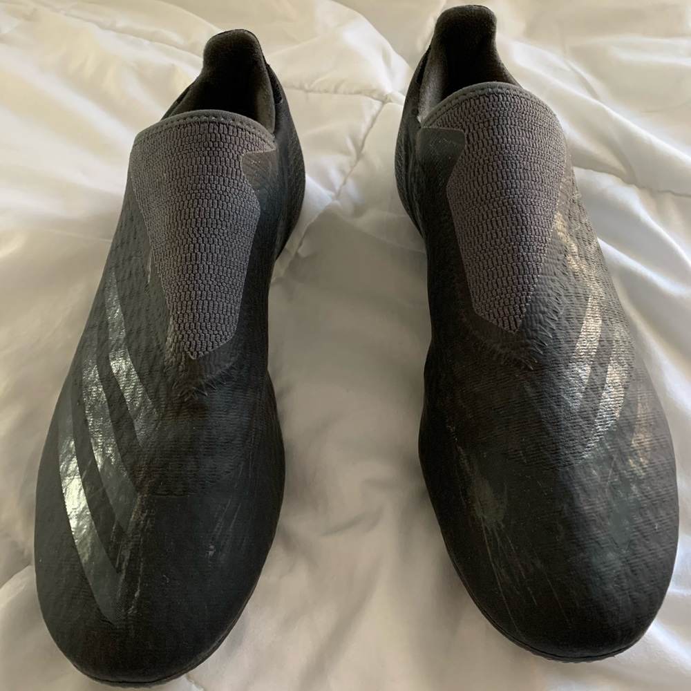 Boys sz 7.5 Adidas X Ghosted Laceless Soccer Cleats